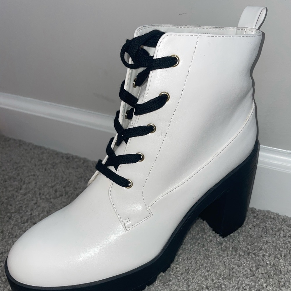 Forever 21 Lace Up Boots - Picture 3 of 3